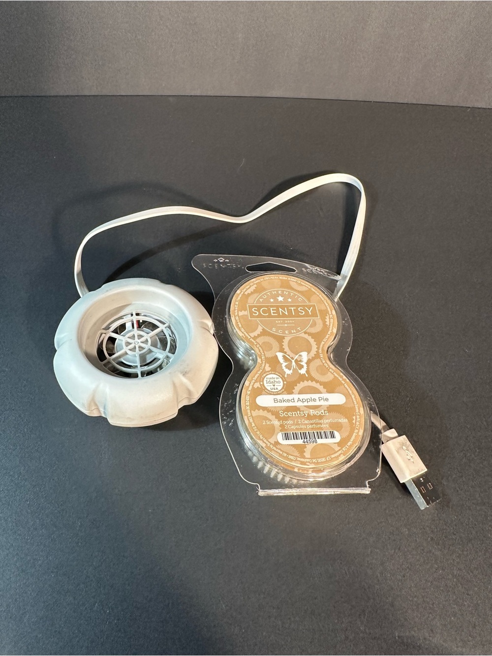 Scentsy Mini Fan Diffuser With New Baked Apple Pie Pods